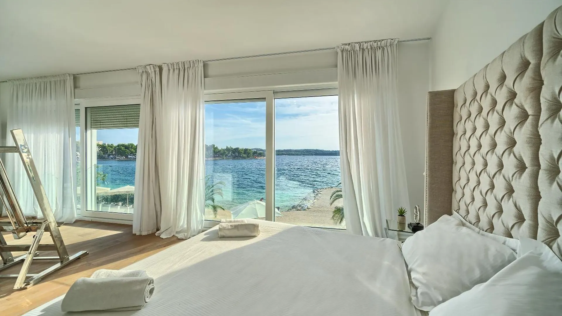 Livingstone Beach House Trogir
