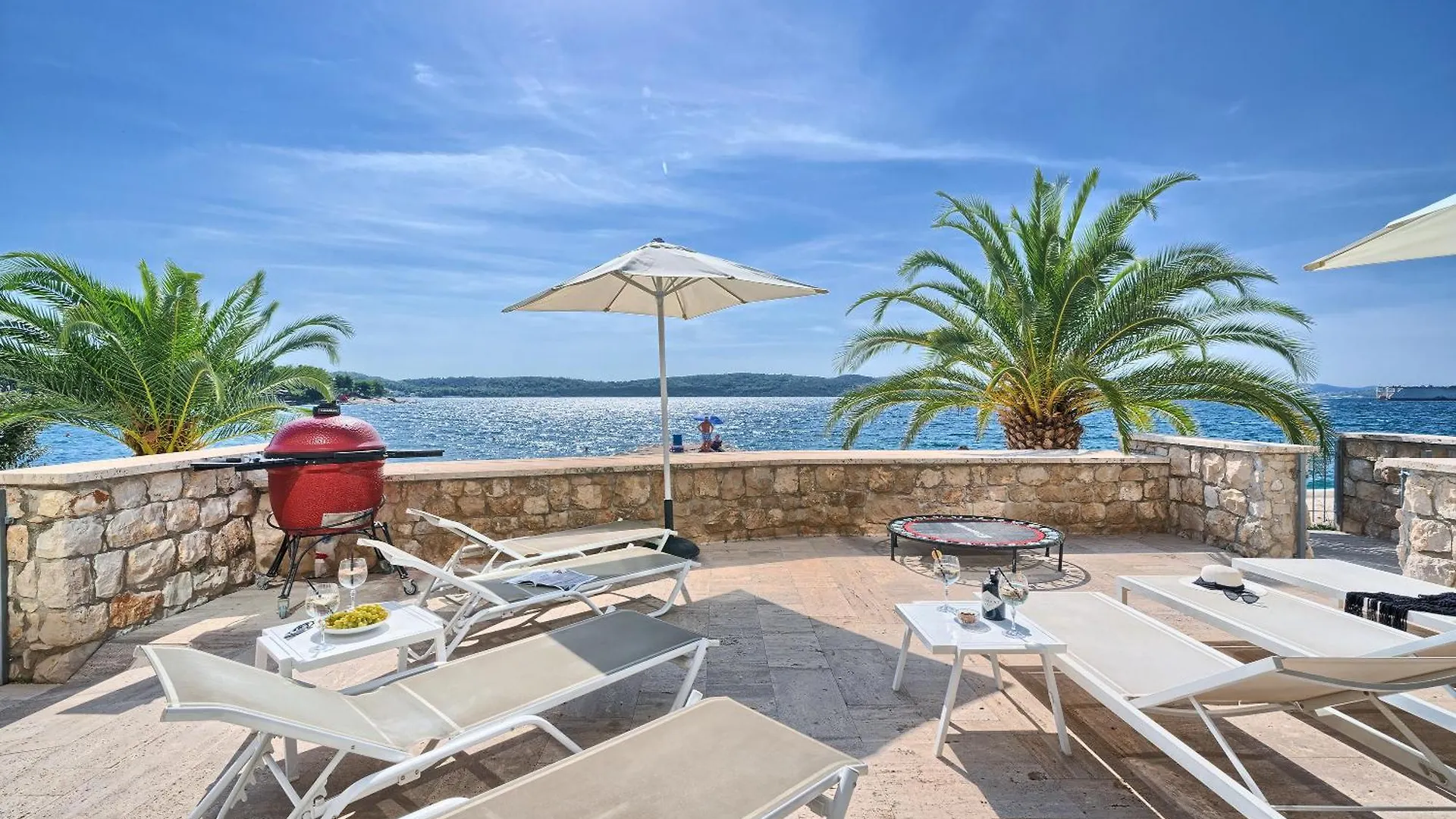 Livingstone Beach House Trogir Villa