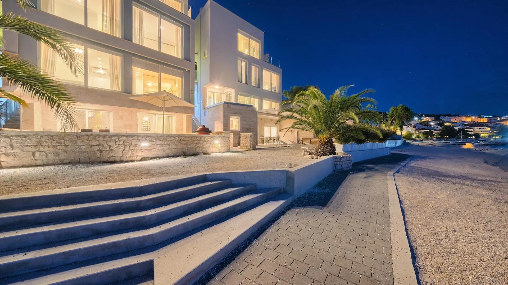 Livingstone Beach House Trogir Villa