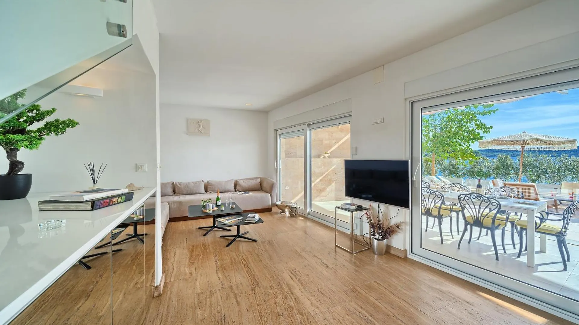 Livingstone Beach House Trogir Villa