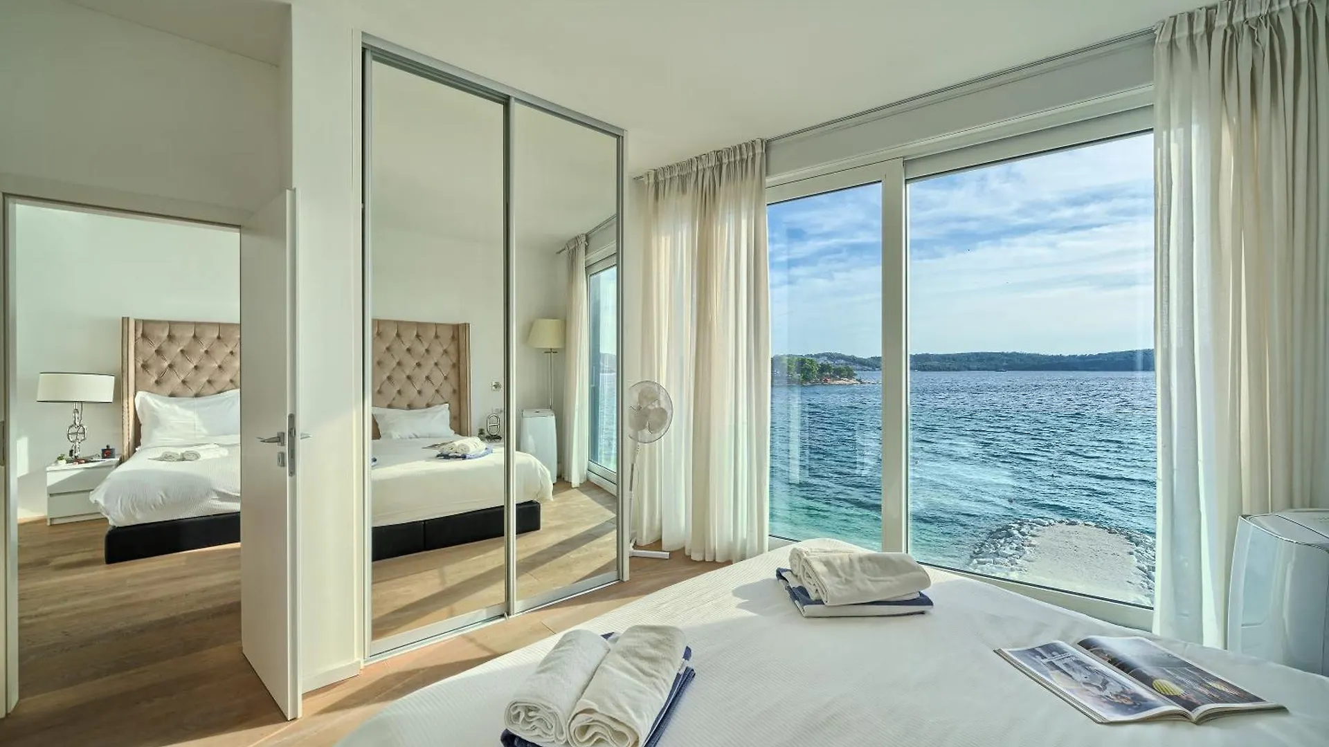 Livingstone Beach House Trogir Villa